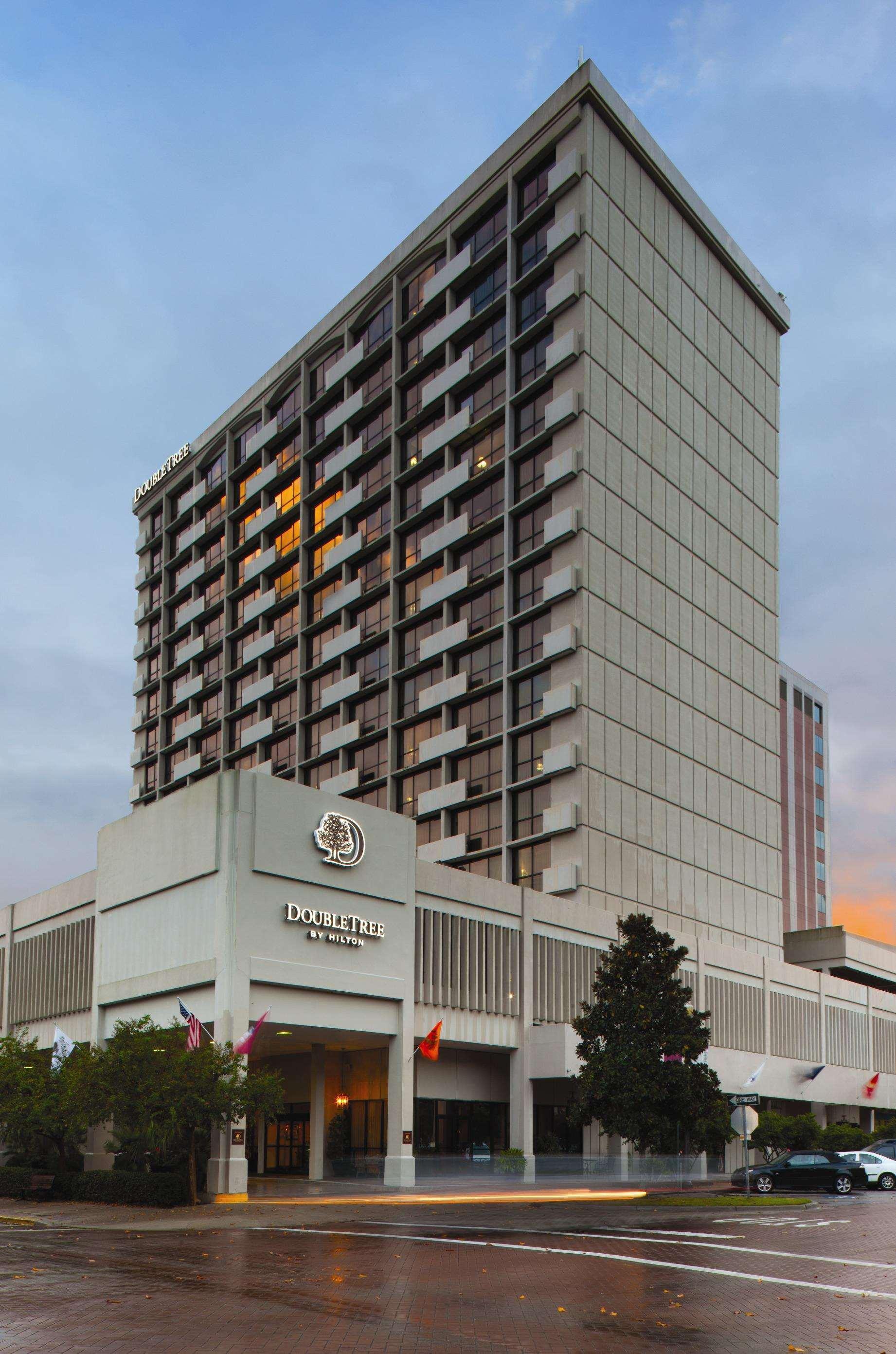Doubletree By Hilton Hotel Таллахасси Экстерьер фото